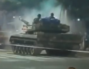 VIDEO: China deploys tanks to prevent people from withdrawing their own money from crisis-hit banks