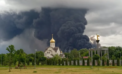 <a href="https://www.yahoo.com/news/world/articles/ukraine-drone-strike-hits-major-115911294.html" target="_blank"> Massive Ukraine drone strike hits major Russian oil refinery near Moscow
