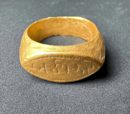 <a href="https://www.moneymetals.com/news/2026/07/10/archeologists-in-greece-and-thailand-find-ancient-gold-jewelry-005054" target="_blank"> Archaeologists in Greece and Thailand Find Ancient Gold Jewelry <a href="https://www.moneymetals.com/news/2026/07/10/archeologists-in-greece-and-thailand-find-ancient-gold-jewelry-005054" target="_blank"> Archaeologists in Greece and Thailand Find Ancient Gold Jewelry
